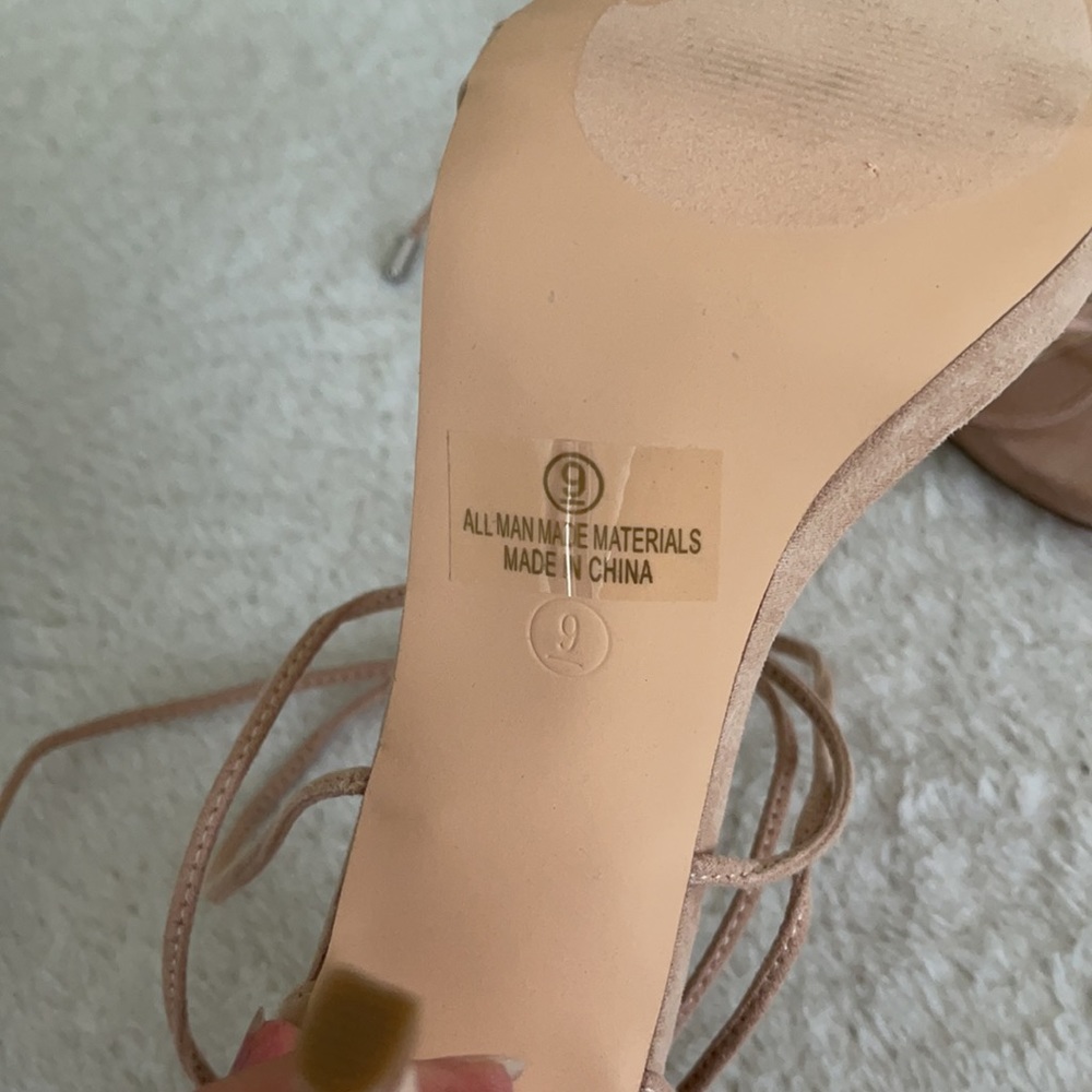 Tempo heels - Picture 3 of 3